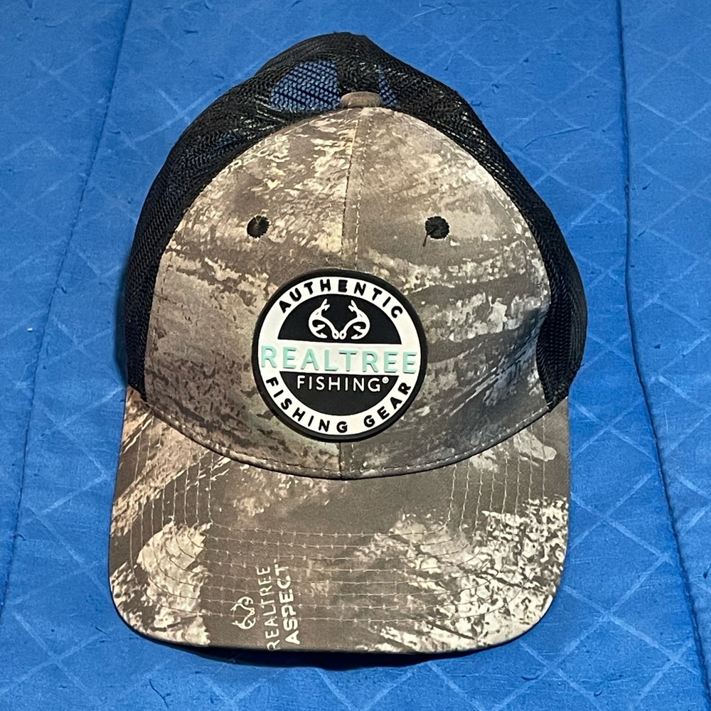 Authentic RealTree fishing gear trucker hat